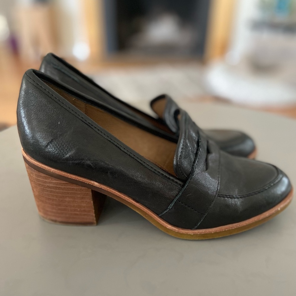 Sofft Leather Penny Loafer Block Heel